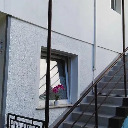 R.i.s.- Rest In Siska Appartement