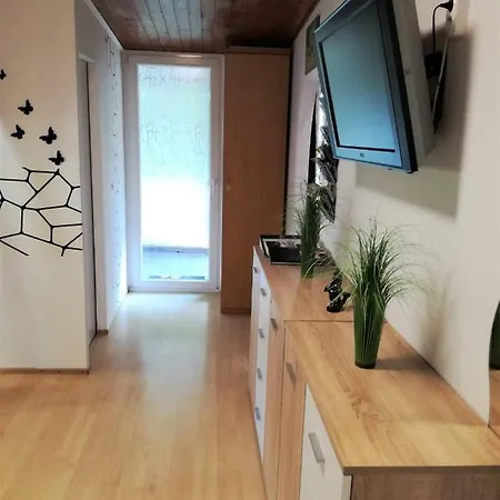 R.i.s.- Rest In Siska Apartma Ljubljana