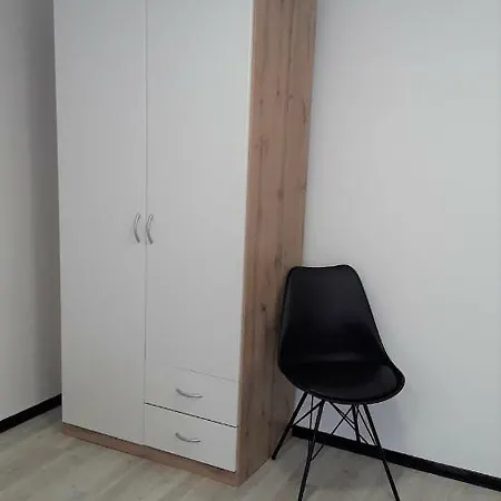 R.i.s.- Rest In Siska Apartma